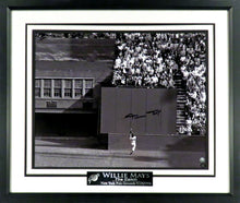 Load image into Gallery viewer, Willie Mays "The Catch" Autographed 16x20 Framed Photograph