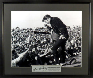 Elvis Presley “Homecoming Concert” Framed Photograph (Engraved Series)