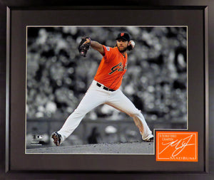 SF Giants Madison Bumgarner Spotlight Framed Photograph (Engraved Series)