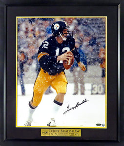 Terry Bradshaw Autographed “Snow Game” 16x20 Framed Photograph