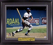 Load image into Gallery viewer, San Francisco Giants Willie McCovey “Forever Giant” Framed Photograph (Engraved Series)
